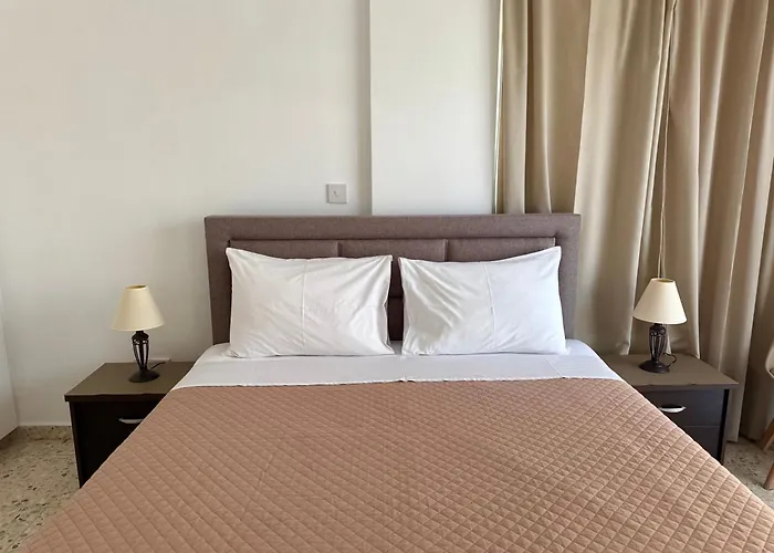 Himonas Apartments